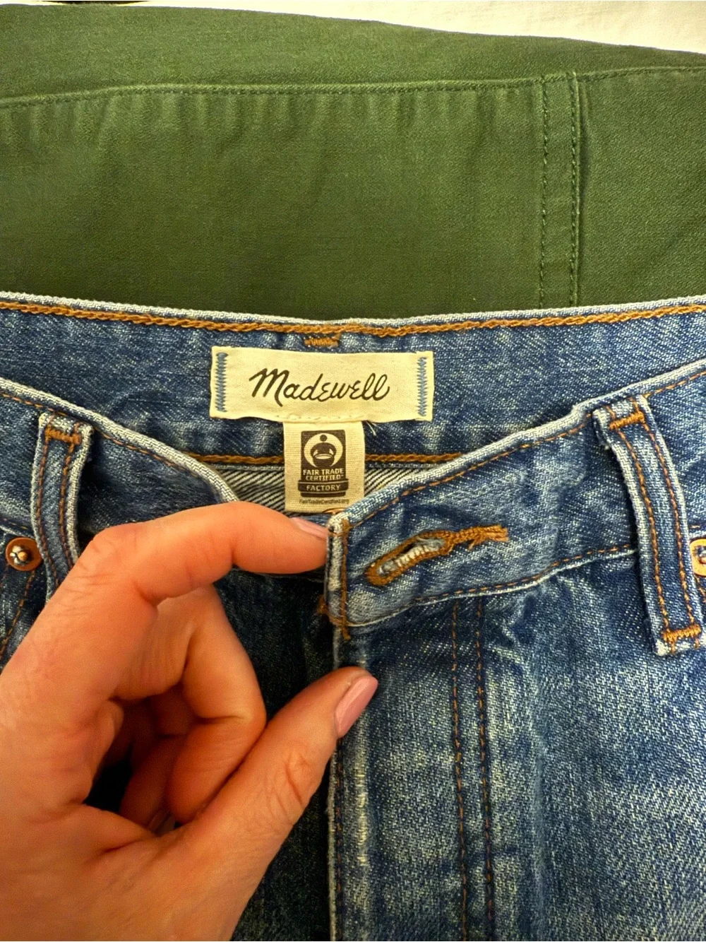 NWT Madewell Women’s Long Denim Shorts with Button Fly